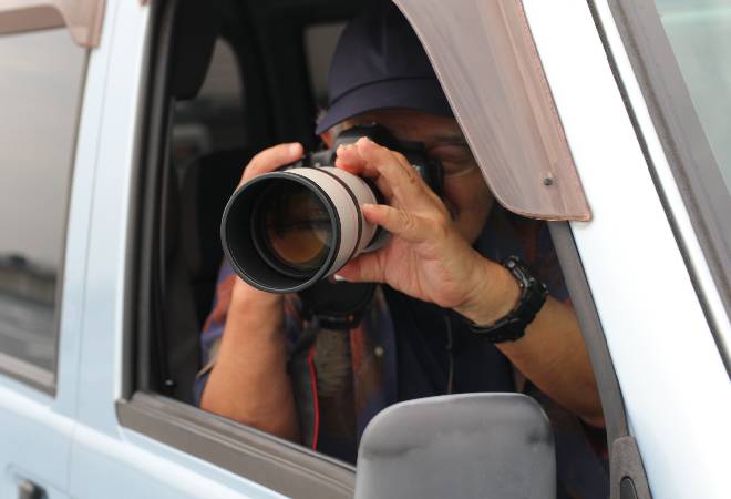 張り込みを続ける記者を特定してほしい|芸能事務所マネージャーからの相談