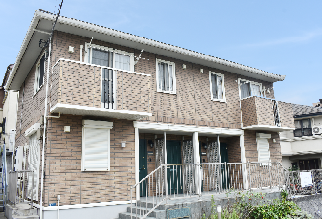 管理アパートで女性入居後、窓を覗く男の影…|探偵利用事例